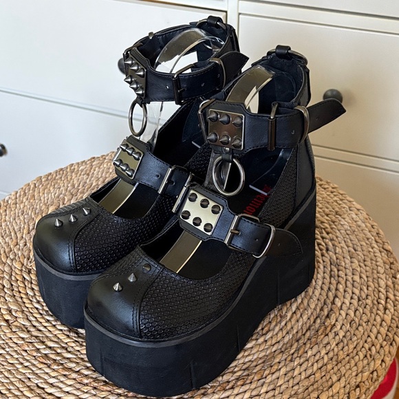 Demonia Kera 12 Double Strap Mary Jane Platform 7/7.5 - Picture 4 of 16